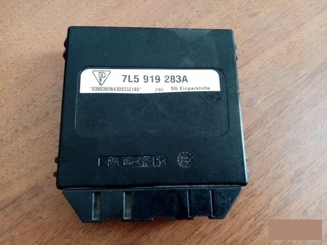 Блок управления парктрониками Porsche Cayenne 2007-2010 957