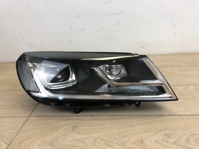 Фара в сборе VW Touareg 2014-2018 7P