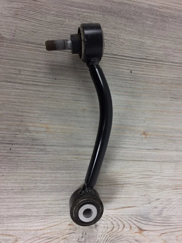 Стойка стабилизатора VW Touareg 2011-2015 7P