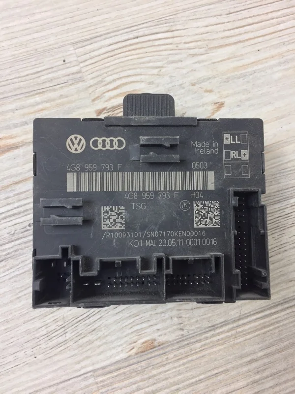Блок управления двери Audi A6 C7 2011-2017 4G