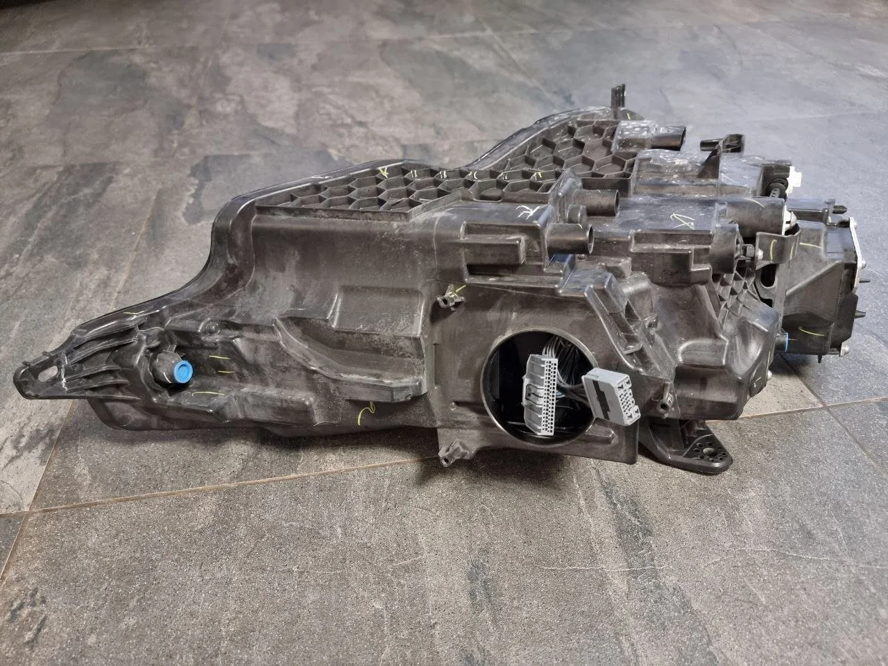 Фара левая Volvo S60/V60/Cross Country 3 (2018-н.в.) FULL LED Volvo S60 III 2018-2023 Volvo V60 2019+