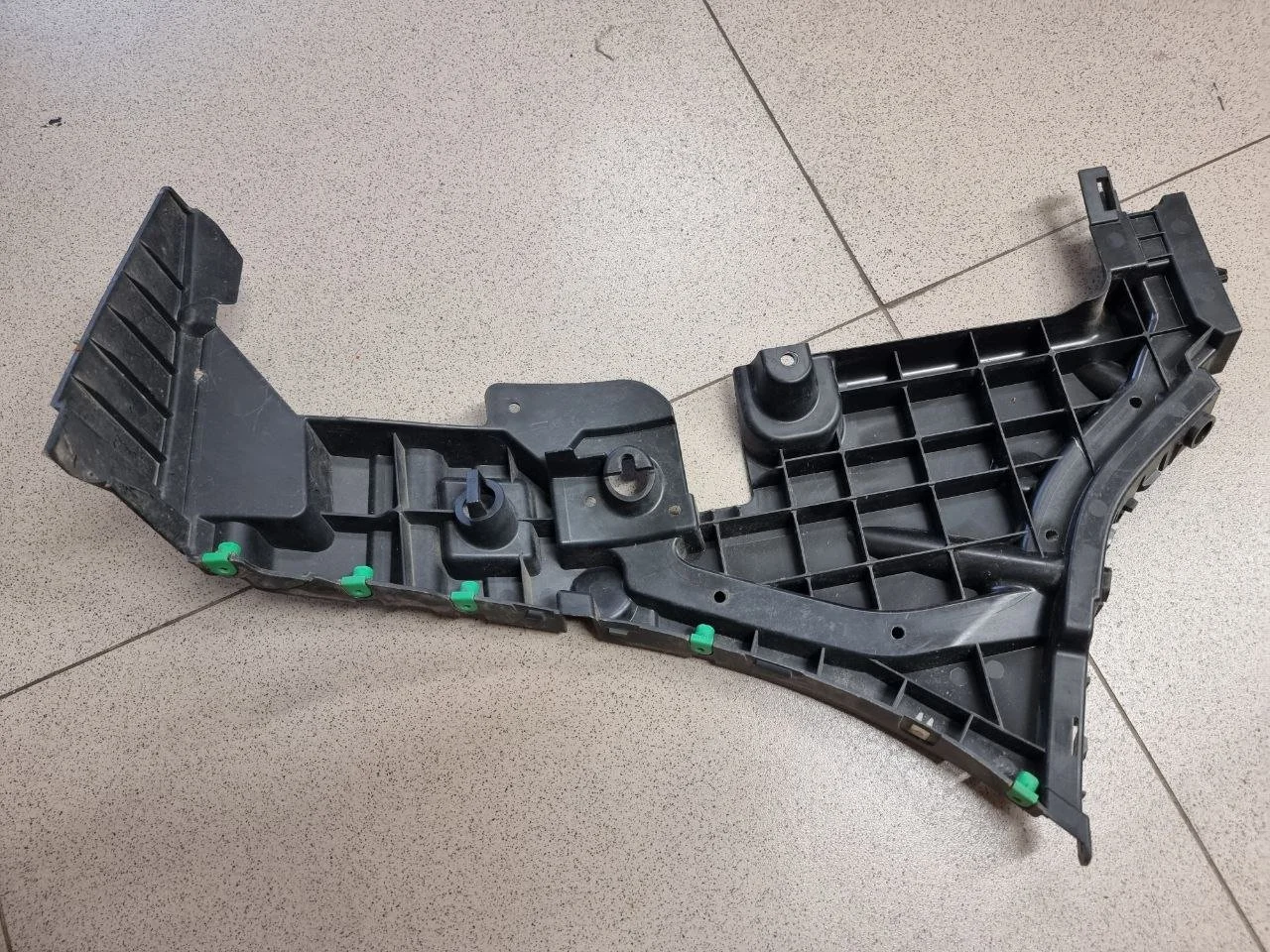 Кронштейн крепления бампера заднего Volvo XC60 (32296032) Volvo S60 FS II rest 2013-2018 Volvo S60 FS II 2010-2013