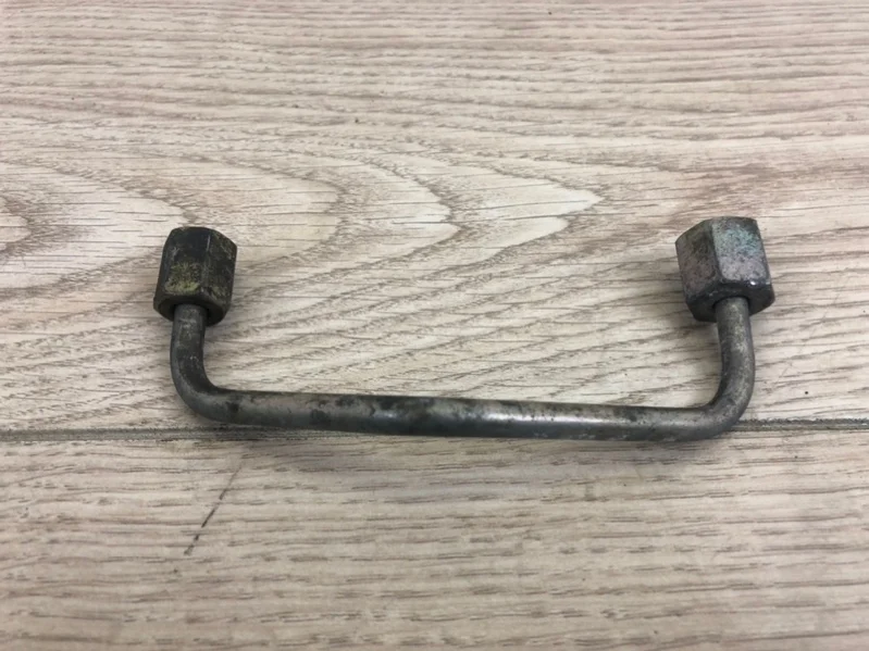 Трубка топливная VW Touareg 2003-2006 7L