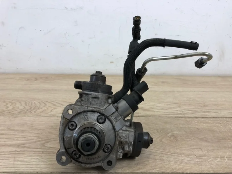 Насос тнвд VW Touareg 2 2012-2018 7P