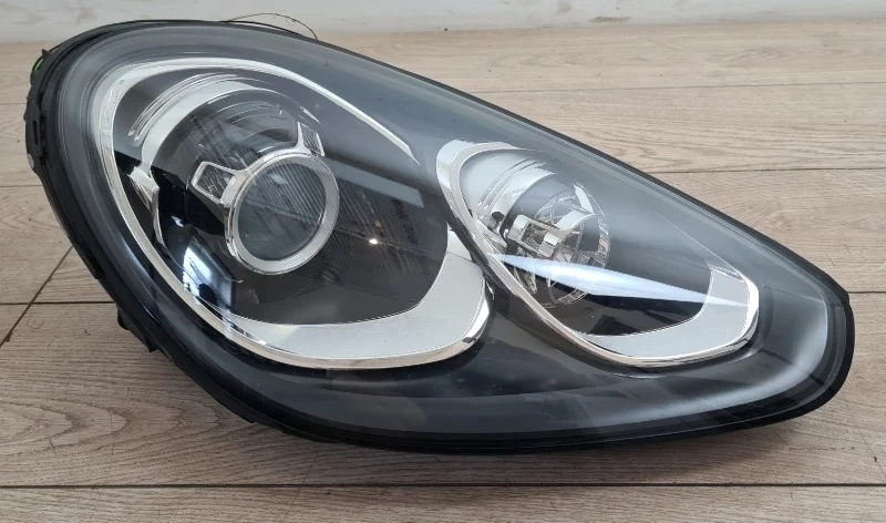 Фара в сборе Porsche Cayenne 2016 958 (92A)