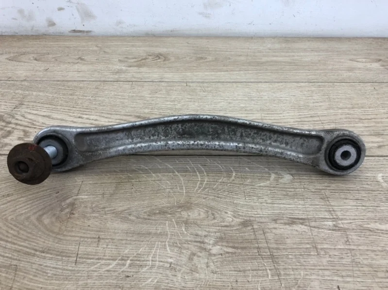 Рычаг подвески поперечный верхний Porsche Cayenne 2016 958 (92A)