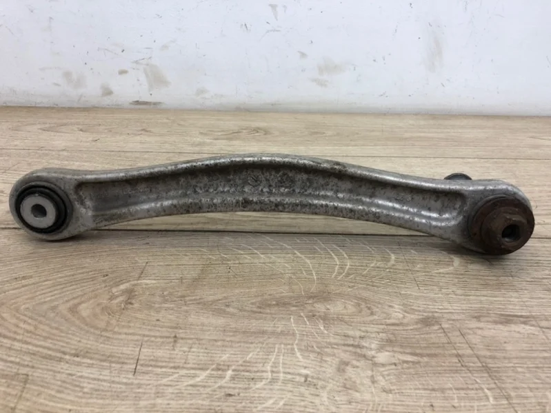 Рычаг подвески поперечный верхний Porsche Cayenne 2016 958 (92A)