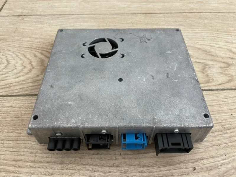 Тв тюнер цифровой Porsche Cayenne V8 Turbo 2012 958 (92A)