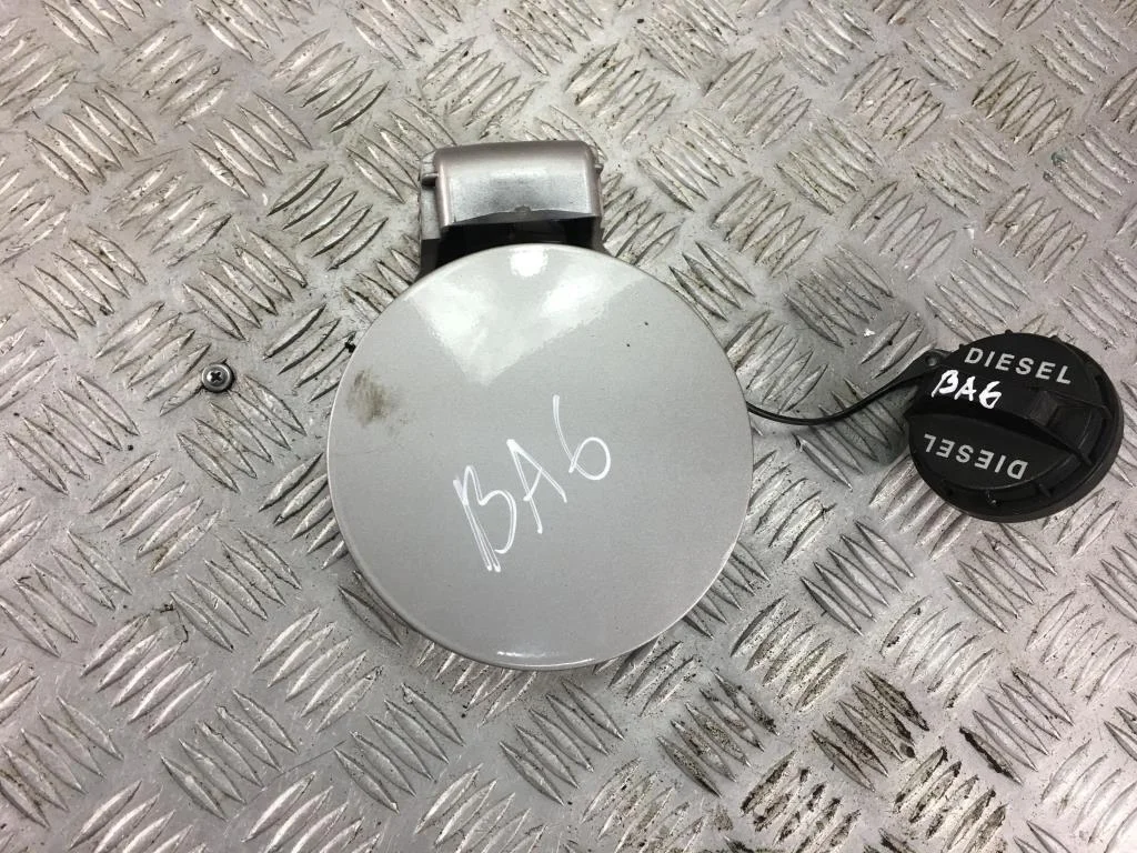 Лючок бензобака Hyundai TUCSON I (2004—2015)