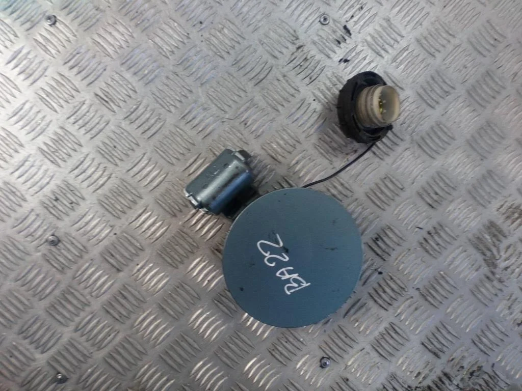 Лючок бензобака Hyundai TUCSON I (2004—2015)