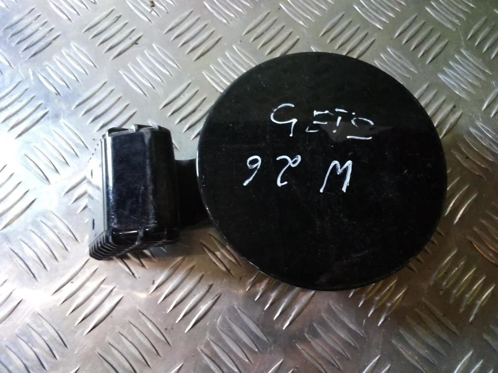 Лючок бензобака Hyundai GETZ I (2002—2005) I рест