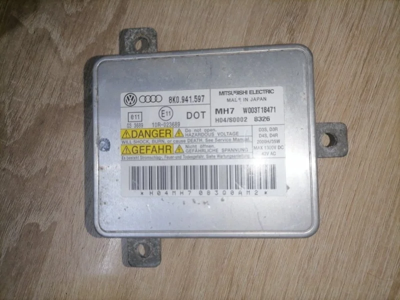 Блок ксенона Audi A4 2011 8K2