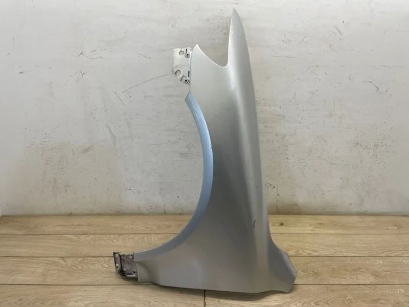 Крыло VW Touareg GP -Line 2009 7L