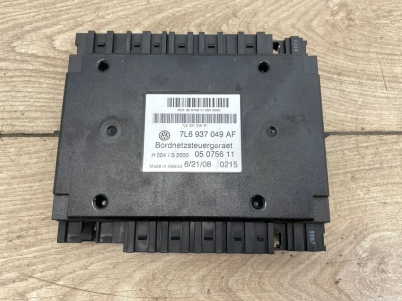 Блок управления бортовой сети VW Touareg GP -Line 2009 7L