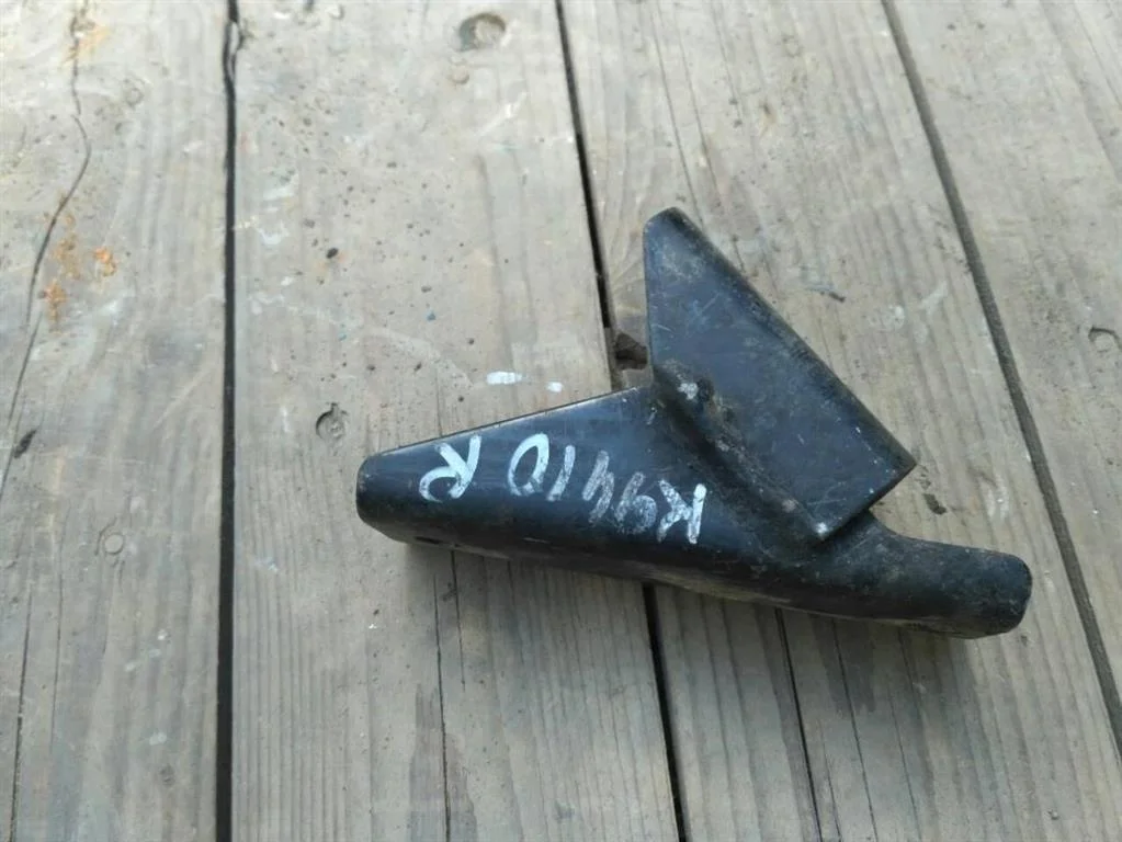 Б.у. кронштейн опоры двигателя MITSUBISHI PAJERO SPORT K94W MITSUBISHI PAJERO SPORT K94W