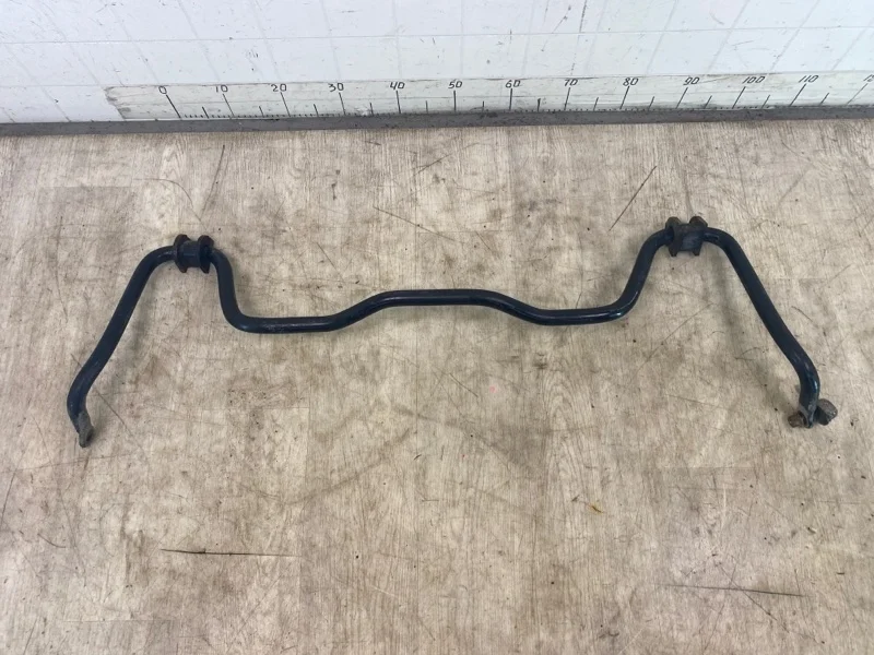 СТАБИЛИЗАТОР ПОПЕРЕЧНОЙ УСТОЙЧИВОСТИ Mitsubishi Pajero 4 2006- MR418549 V87W 4M41, задний