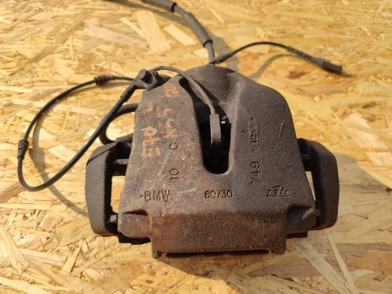 Суппорт тормозной BMW X5 35iX 2010 E70