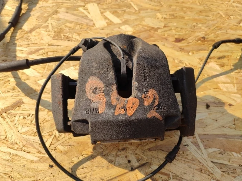 Суппорт тормозной BMW X5 35d 2009 E70