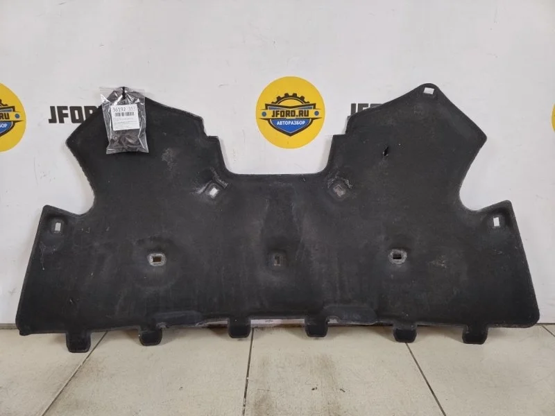 Шуба капота Ford Kuga 2011 CBV