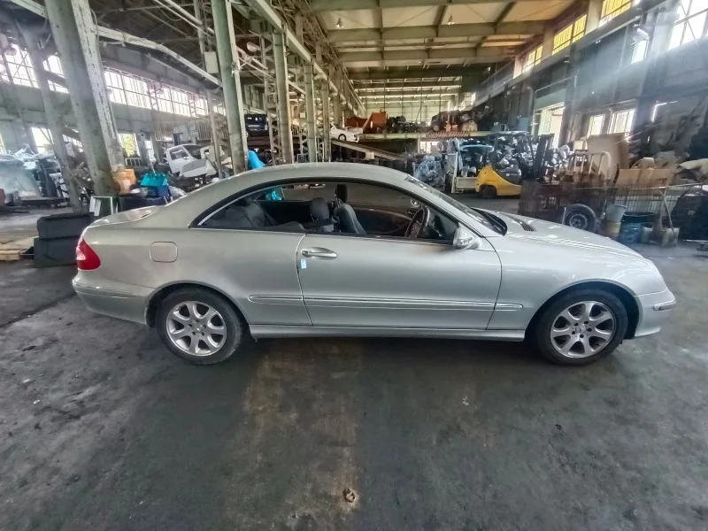 Продажа Mercedes-Benz CLK class 3.2 (218Hp) (112.955) RWD AT по запчастям