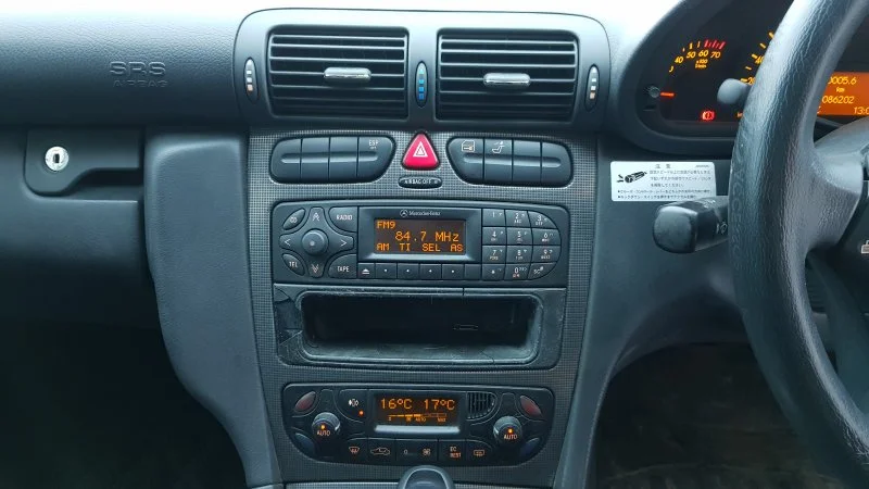 Продажа Mercedes-Benz C class 2.6 (170Hp) (112.912) RWD AT по запчастям