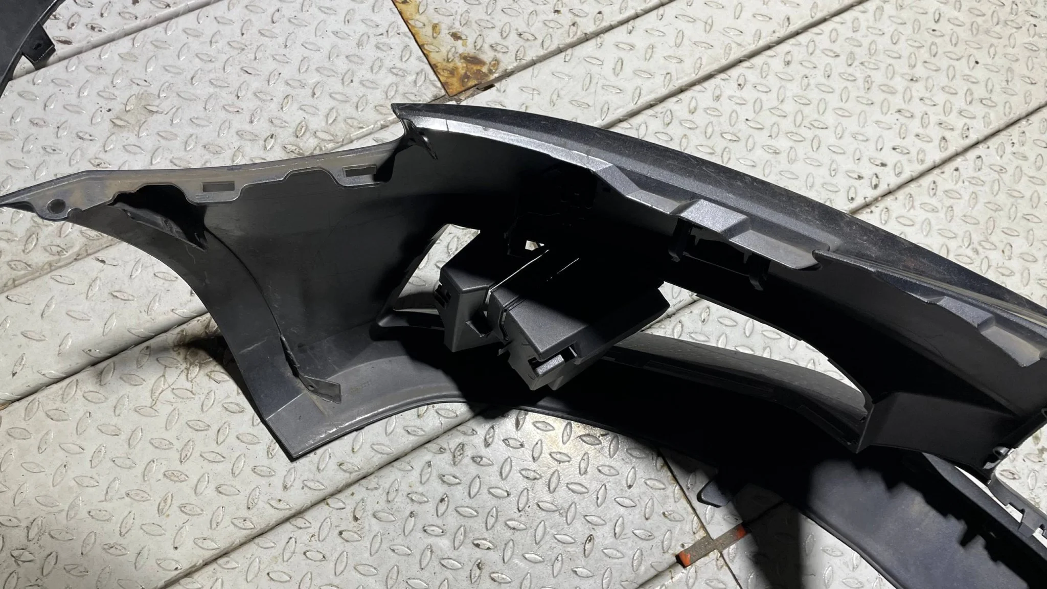 Бампер передний Audi A4 B9 2015+ Седан (8W2) Audi A4 B9 2015+