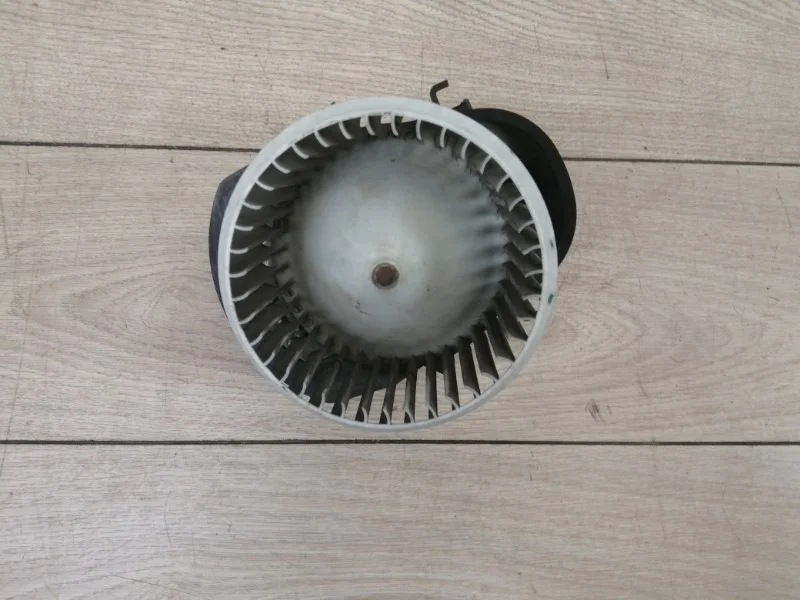 Моторчик печки VW Touareg 2010-2018 7P