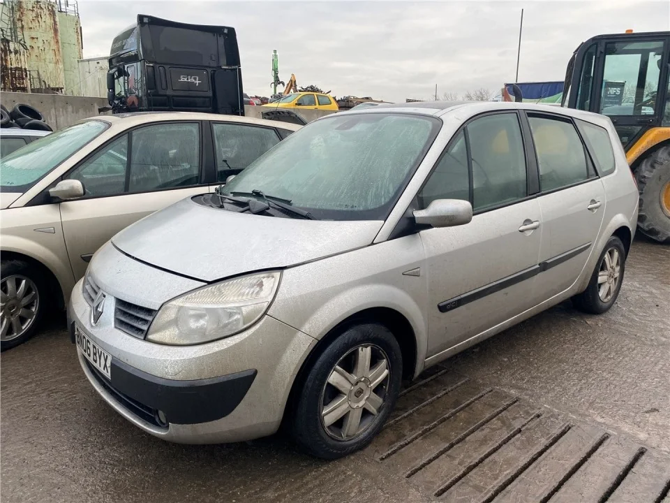 Продажа Renault Scenic 1.5D (103Hp) (K9K 734) FWD MT по запчастям