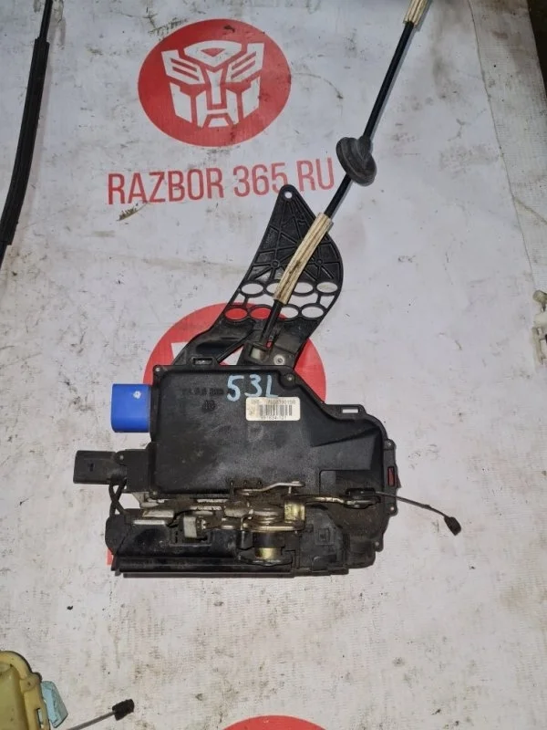 Замок двери Volkswagen Touareg 2005 7L6