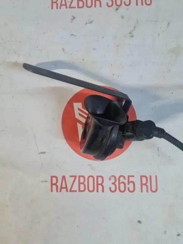 Звуковой сигнал высокий Volkswagen Touareg 2005 7L6