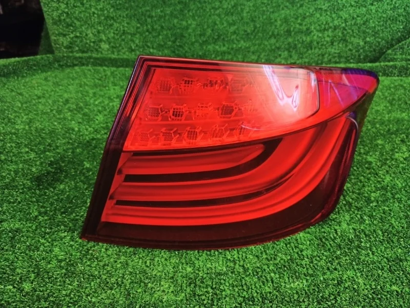 Фонарь BMW F10