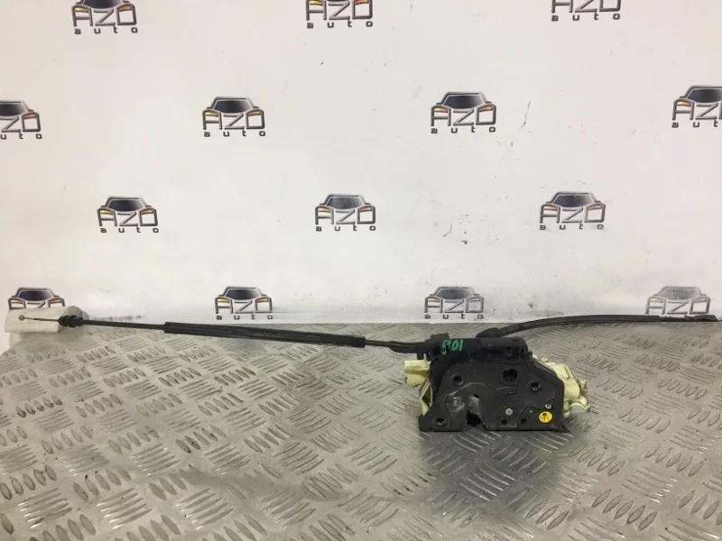 Замок двери Volkswagen Passat 2006 3C4839015A B6, передний левый