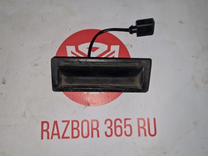 Кнопка крышки багажника Volkswagen Touareg 2005 7L6