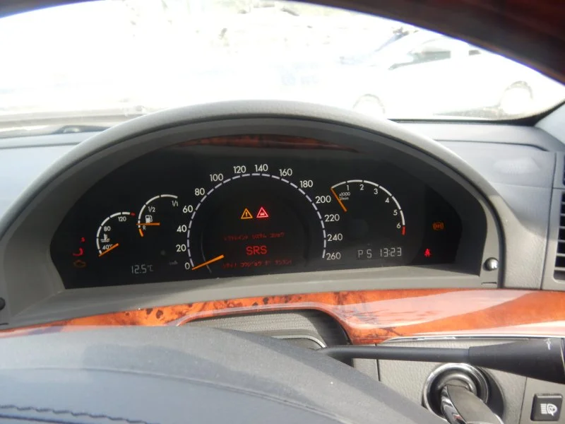 Продажа Mercedes-Benz S class 5.0 (306Hp) (113.960) RWD AT по запчастям