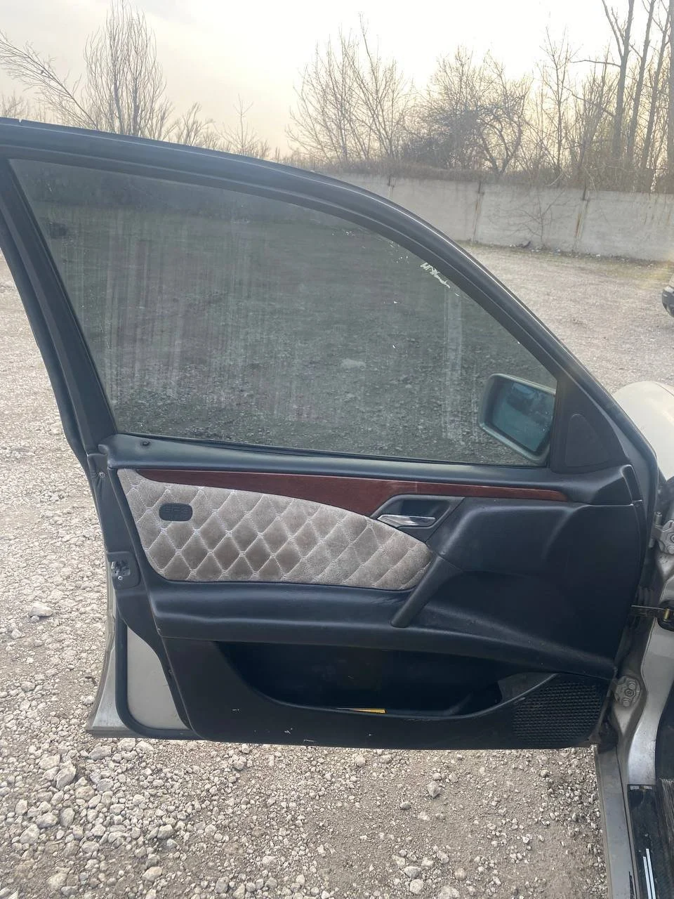 Продажа Mercedes-Benz E class 2.3 (150Hp) (111.970) RWD AT по запчастям