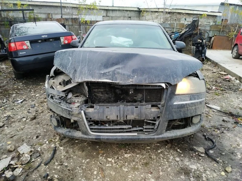 Продажа Audi A8 4.2 (350Hp) (BVJ) 4WD AT по запчастям