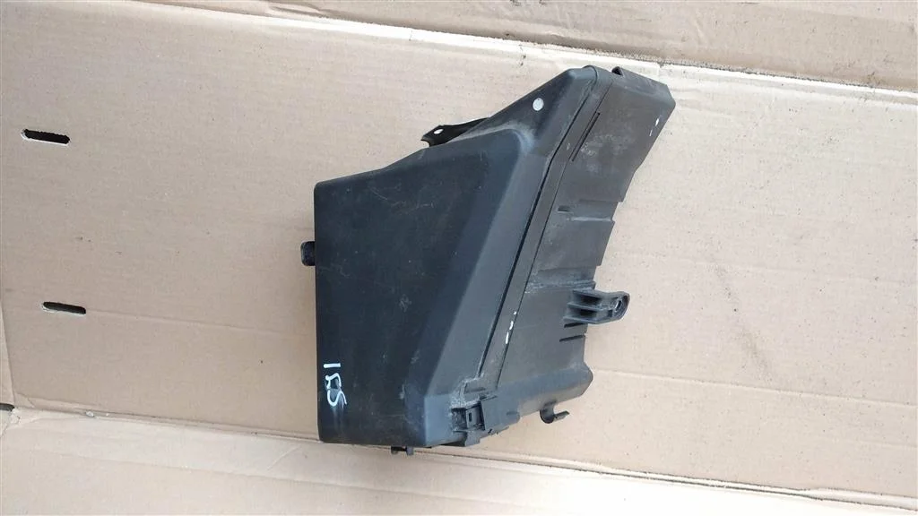 Б.у. блок предохранителей основной SUBARU FORESTER S13 SUBARU FORESTER S13