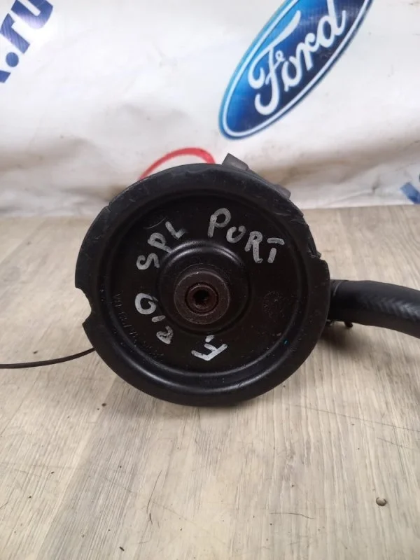 Насос гидроусилителя руля FORD FOCUS 1 1999-2005 СЕДАН