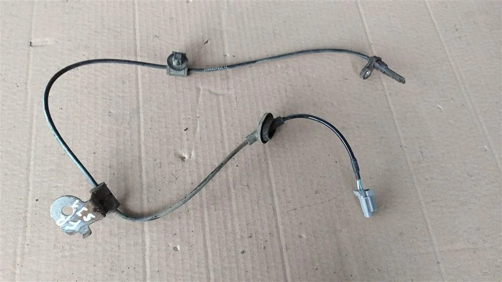 Б.у. датчик abs SUBARU FORESTER S13 SUBARU FORESTER S13