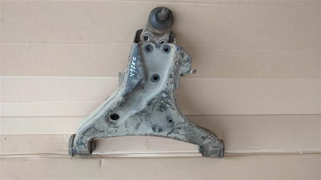 Б.у. рычаг MITSUBISHI PAJERO V97W MITSUBISHI PAJERO V97W