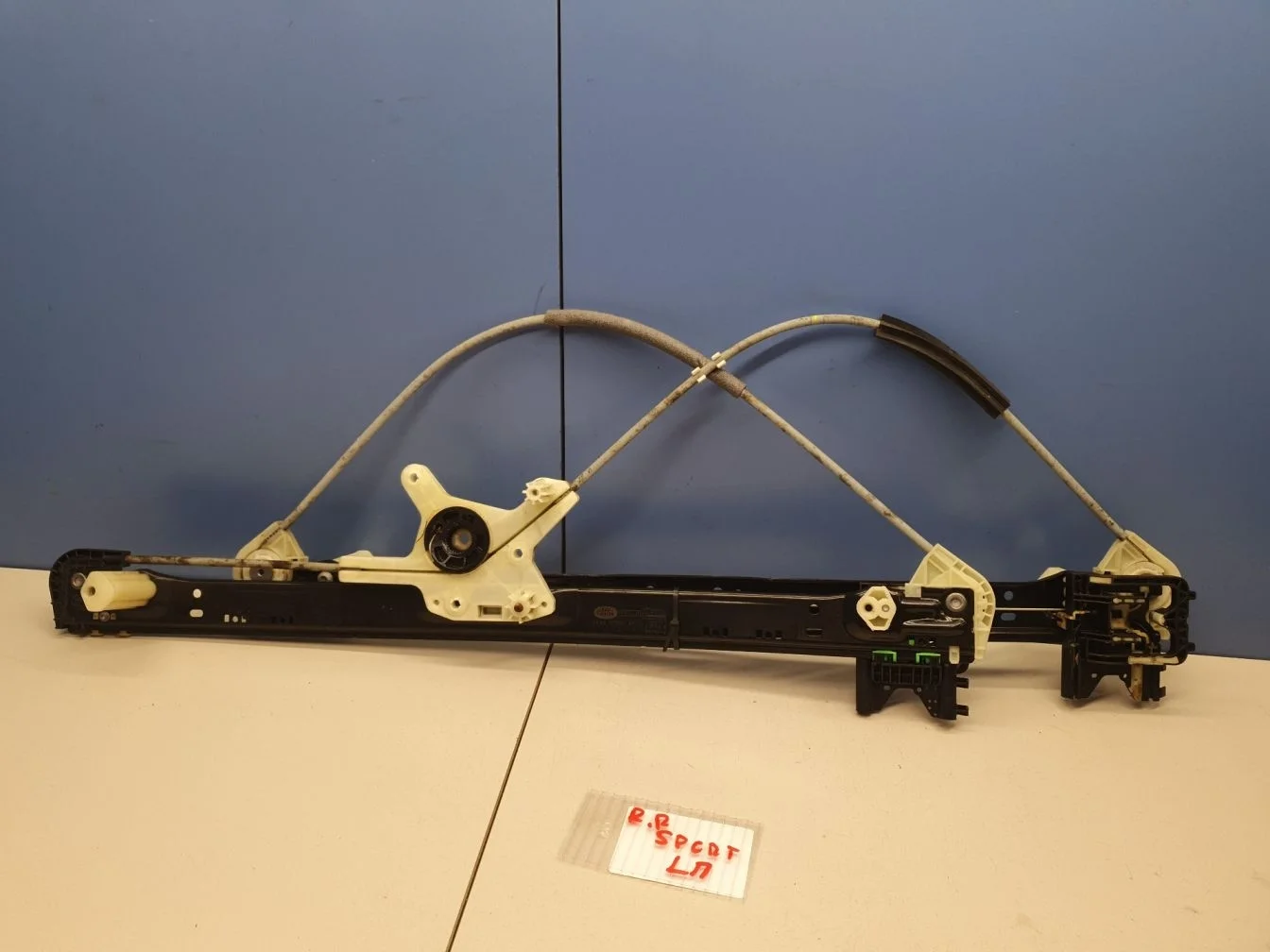 Стеклоподъемник передний левый для Land Rover Range Rover Sport 2013-