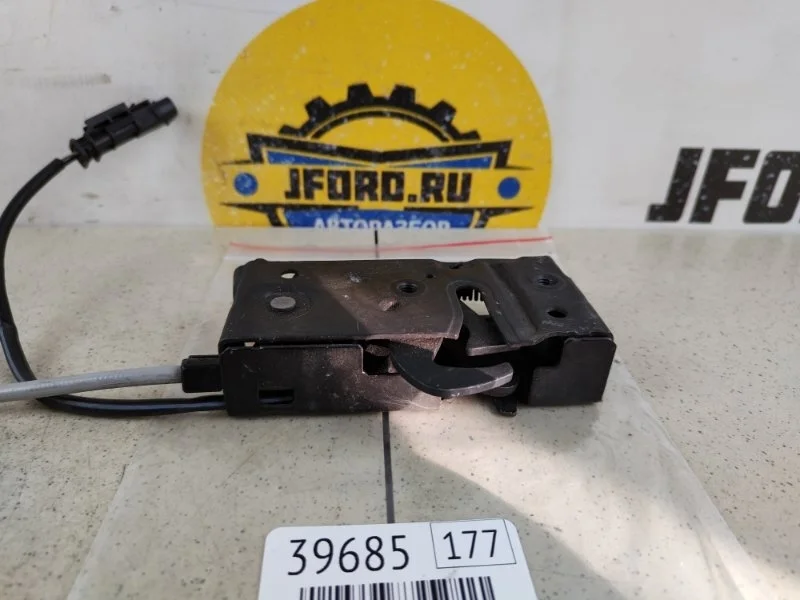 Замок капота Volvo XC90 2019 L_A2