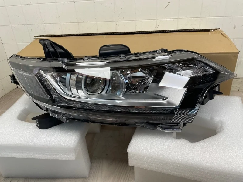 ФАРА MITSUBISHI OUTLANDER 3 2015- MBL1600202R GF 4B10, передняя правая