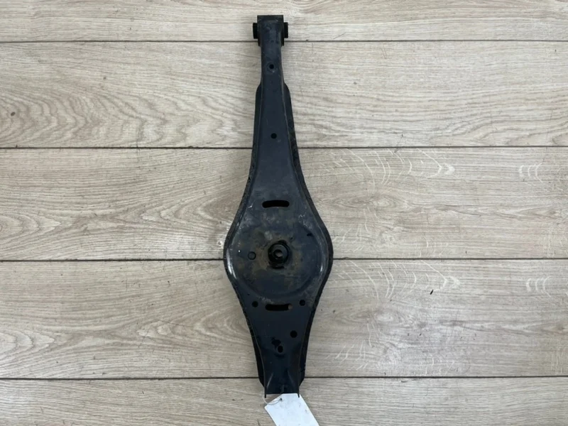 Рычаг задний продольный VW Tiguan 2016 5N