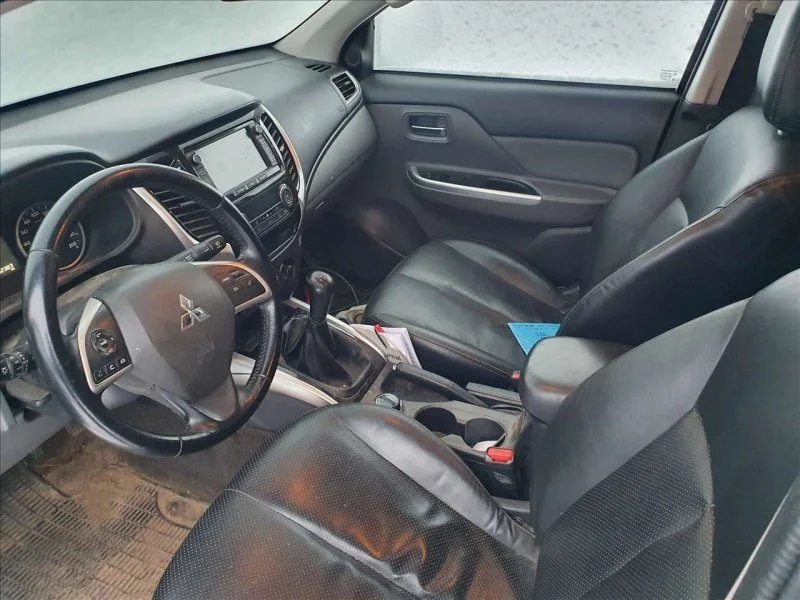 Продажа Mitsubishi L200 2.4D (154Hp) (4N15) 4WD MT по запчастям