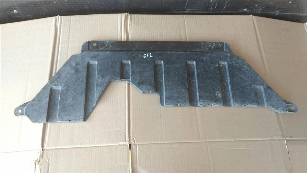 Б.у. защита двигателя пластиковая MITSUBISHI OUTLANDER GF2W MITSUBISHI OUTLANDER GF2W