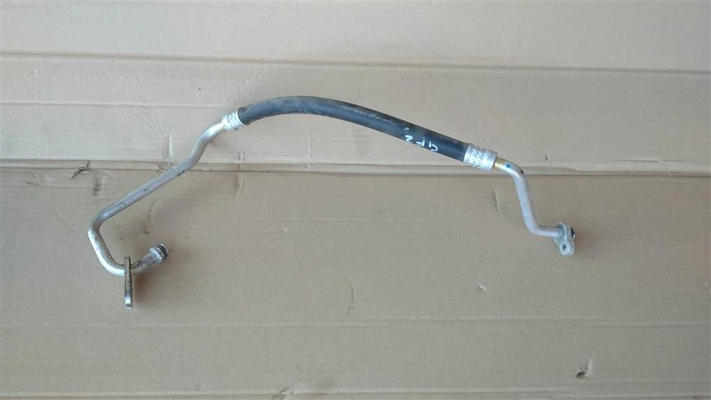 Б.у. трубка кондиционера короткая MITSUBISHI OUTLANDER GF2W MITSUBISHI OUTLANDER GF2W