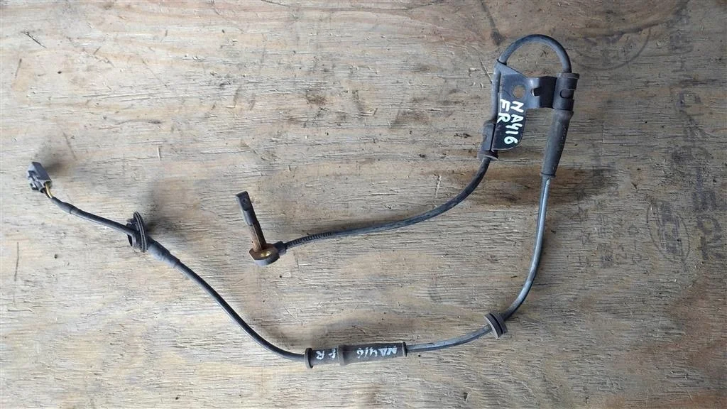 Б.у. датчик abs MITSUBISHI GRANDIS NA4W MITSUBISHI GRANDIS NA4W