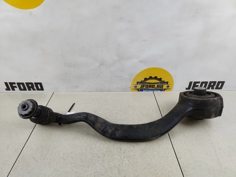 Рычаг подвески Land Rover Discovery 5 2017 L462