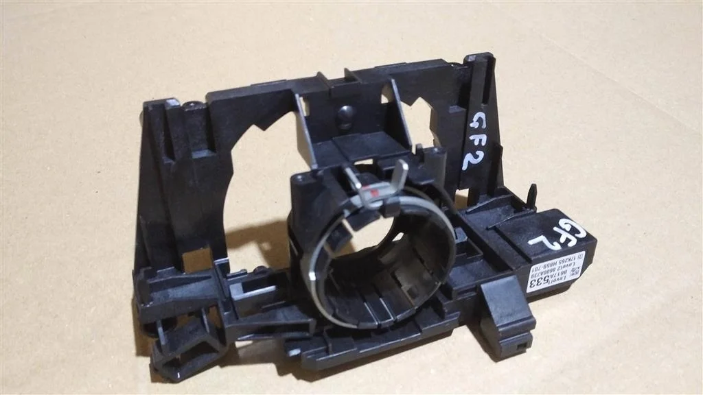 Б.у. подрулевой переключатель MITSUBISHI OUTLANDER GF2W MITSUBISHI OUTLANDER GF2W